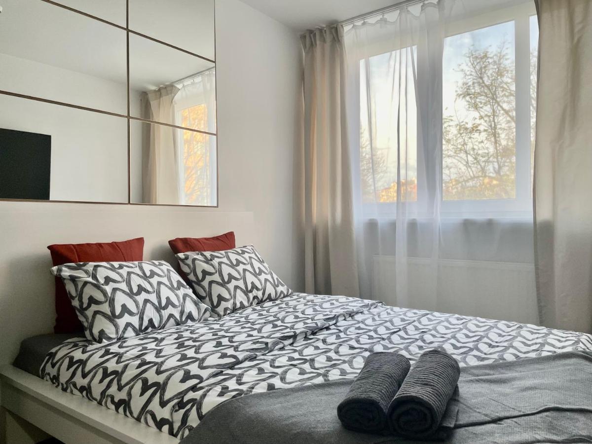 Cozy Apart - Self Check-In 24H Lejlighed Wrocław Eksteriør billede